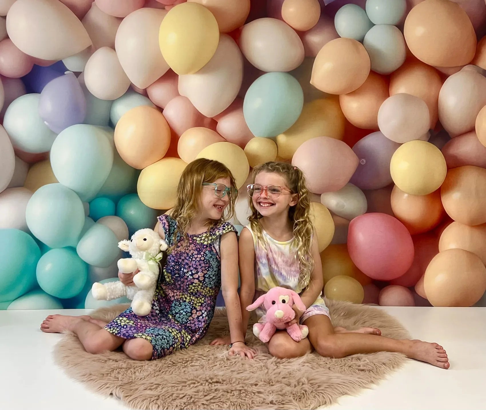 Happy Children's Day] Personalised Platinum Round Pastel Rainbow Balloons  Bouquet - Give Fun