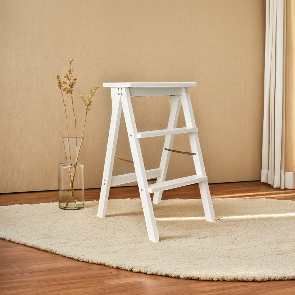 Witte houten ladder fotografiebenodigdheden