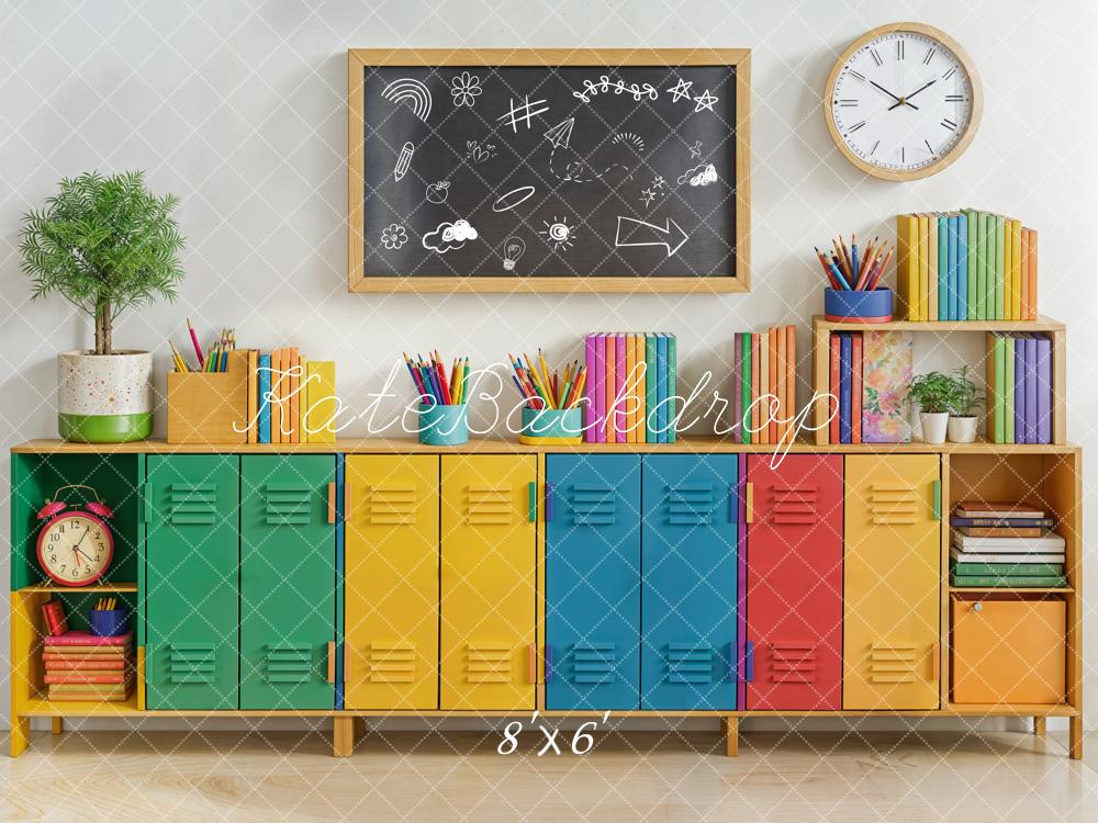 Back to School Kleurrijke Lockers Schoolbord Boeken Foto Achtergrond Designed by Emetselch