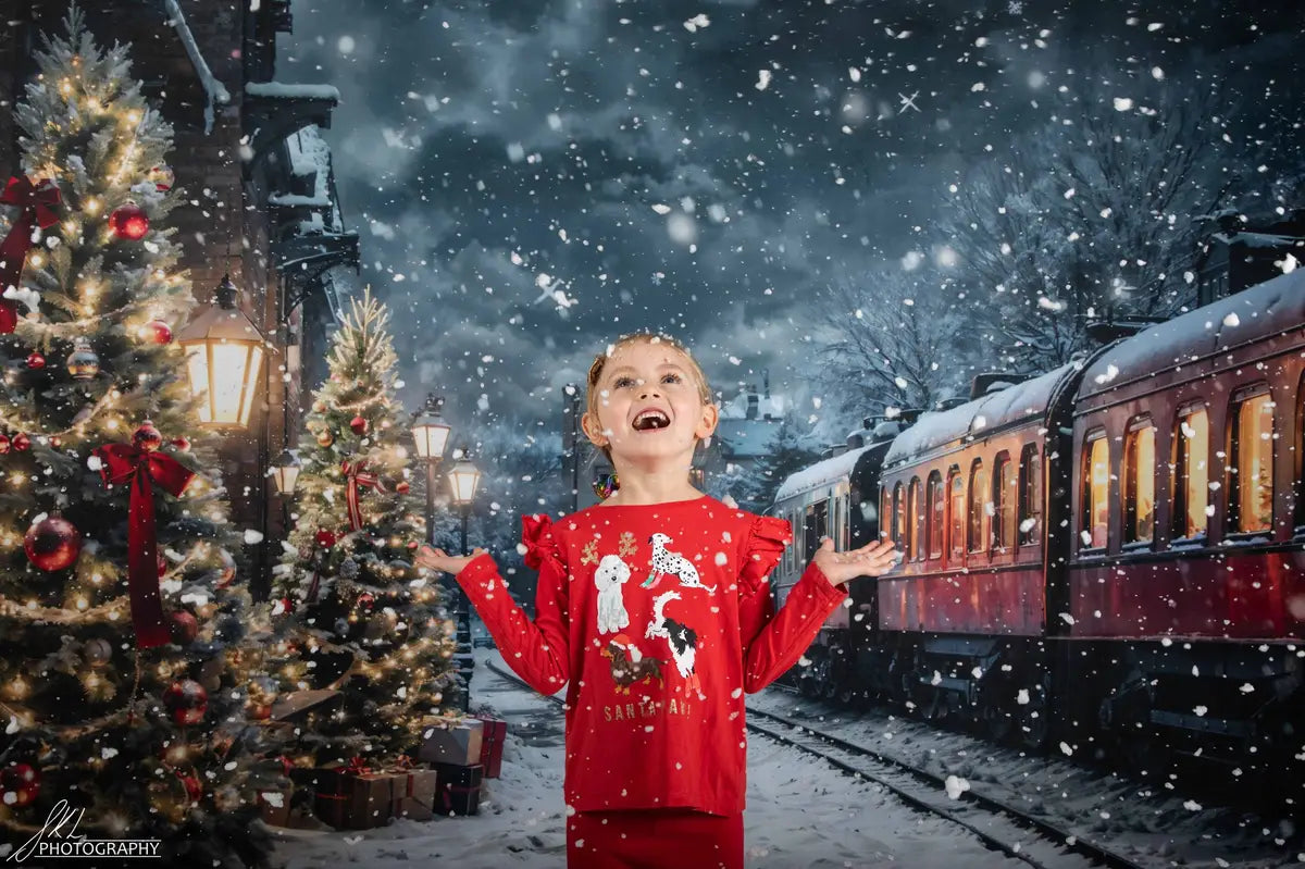 Winter Kerstboom Poolse Trein Foto Achtergrond Ontworpen door Emetselch