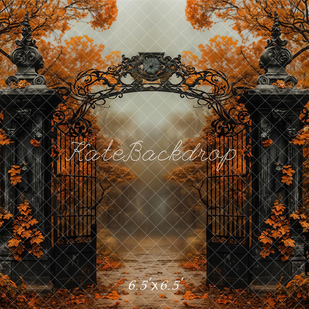 Fall Black Vintage Iron Gate Maple Tree Foto Achtergrond Designed by Emetselch