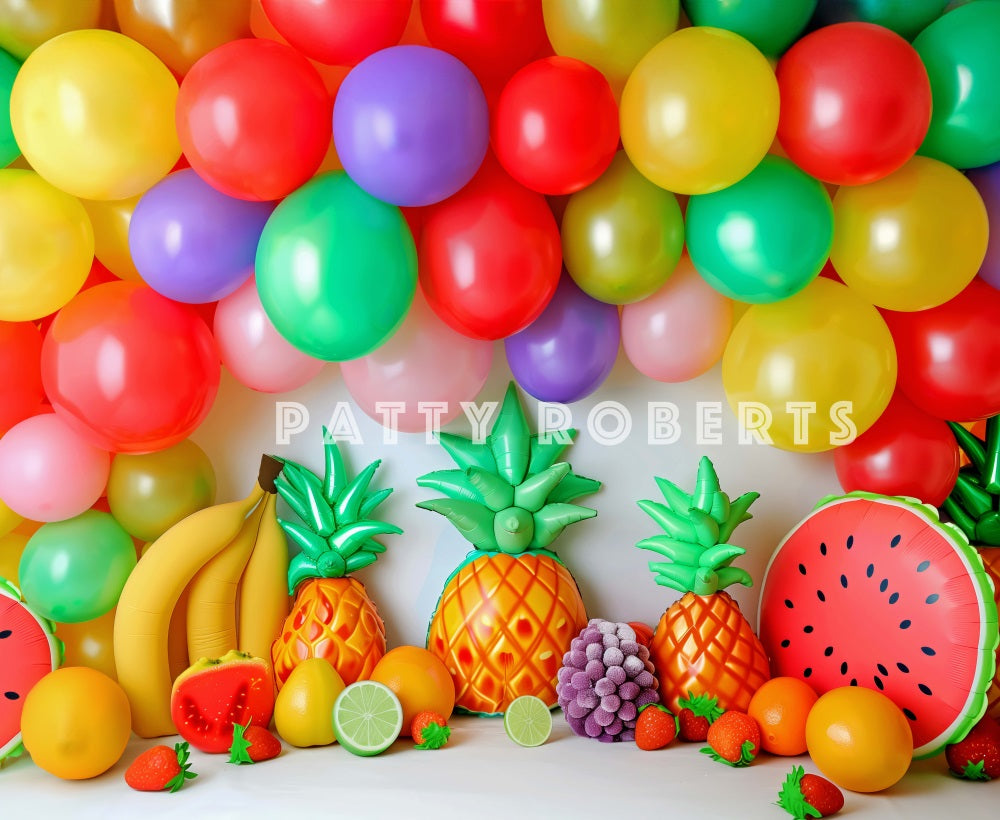 Fondo de arcos de globos coloridos de verano con frutas diseñado por Patty Robert