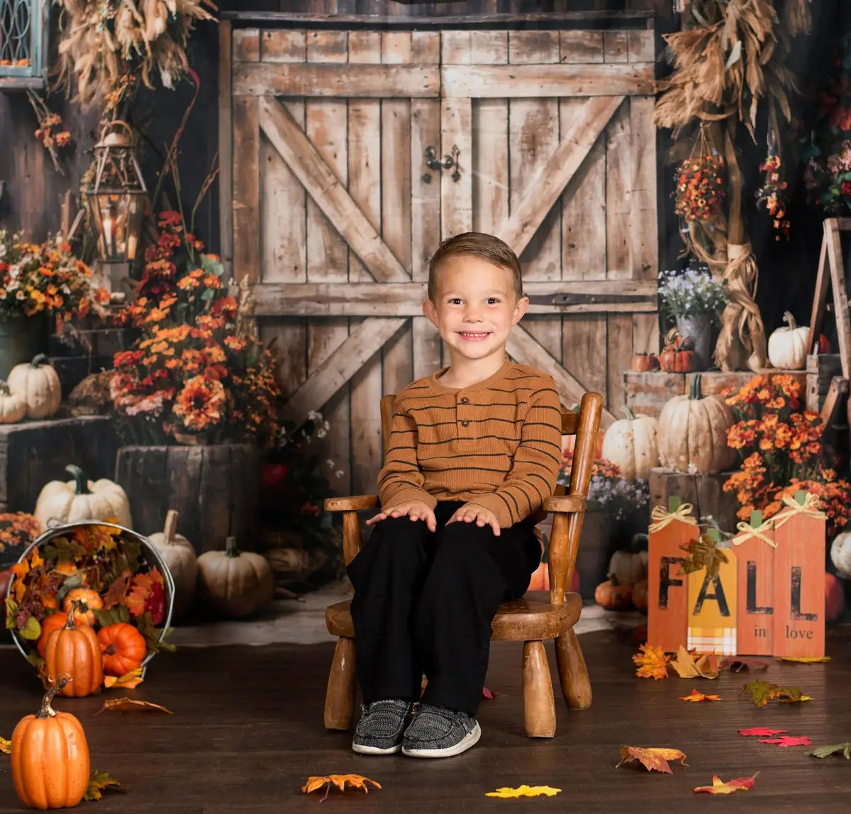 Herfstschuur Pompoen Foto Achtergrond Ontworpen door Emetselch