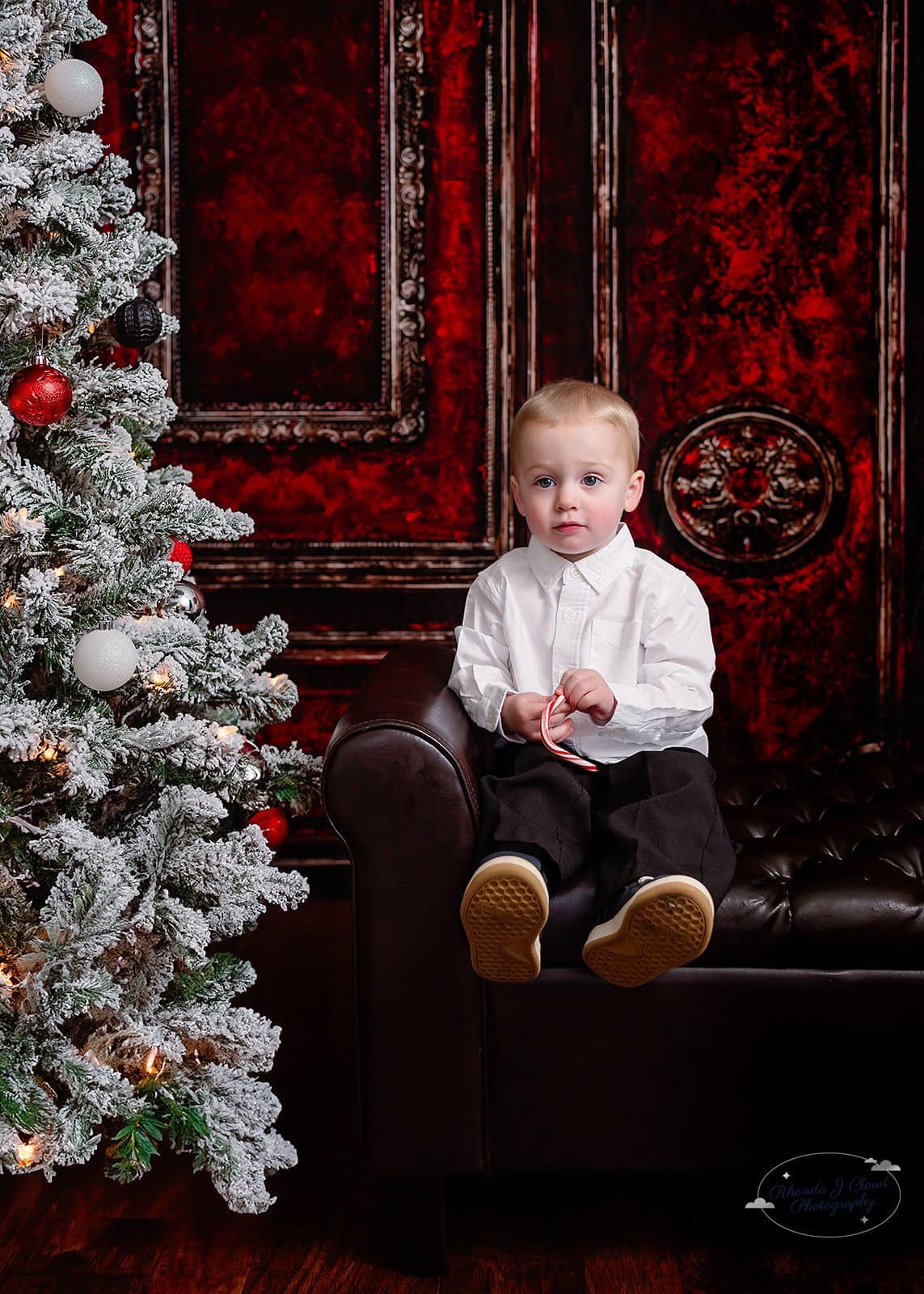 Kate Red Retro Wall Backdrop Designed by Chain Photography