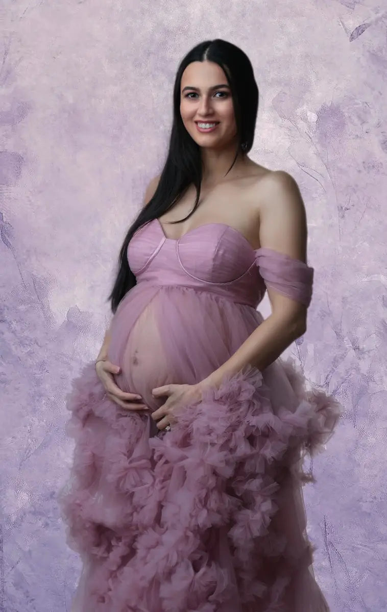 Vestido de maternidad para sesión de fotos con un solo hombro de malla