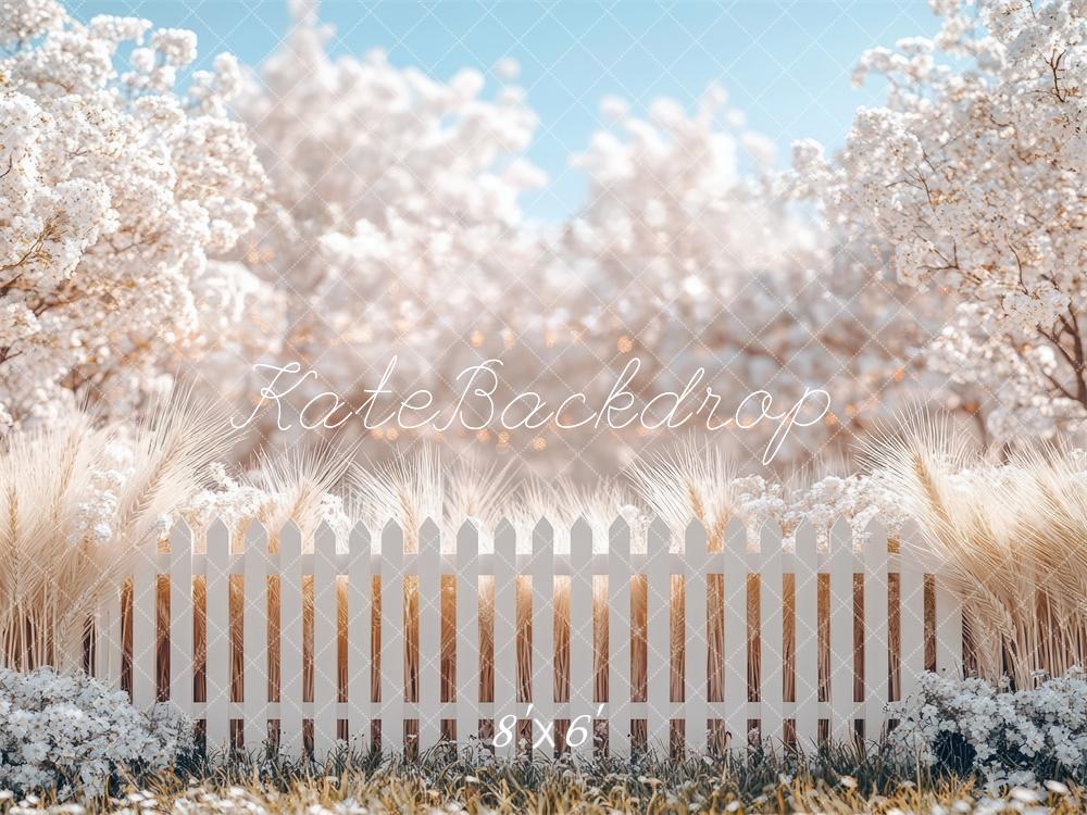 TEST Spring White Floral Fence Garden Foto Achtergrond Designed by Mini MakeBelieve