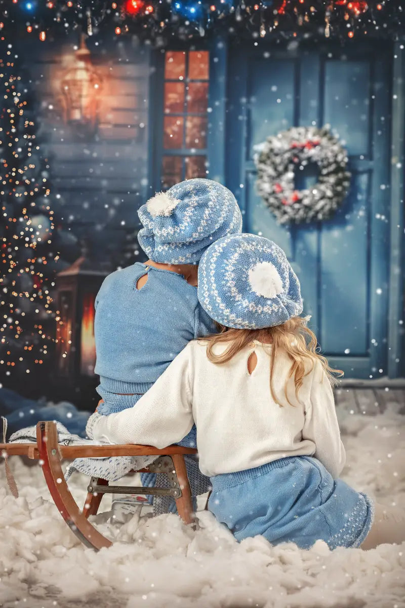 Winter Snowy Blue Door Snowman Backdrop Ontworpen door Chain Photography