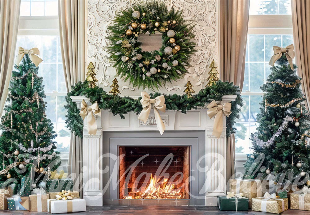 Decorazione natalizia con nastro bianco vintage floreale per il camino progettata da Mini MakeBelieve