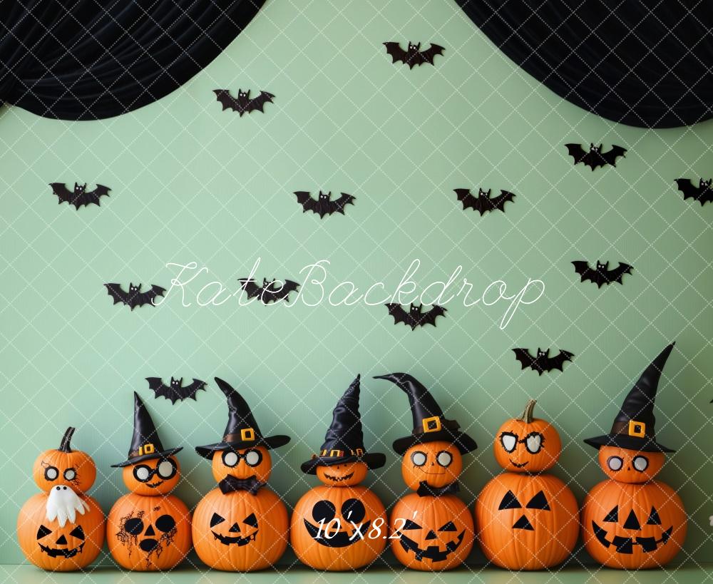 Calabazas de Halloween Murciélagos Cortinas Negras Fondo Diseñado por Patty Roberts