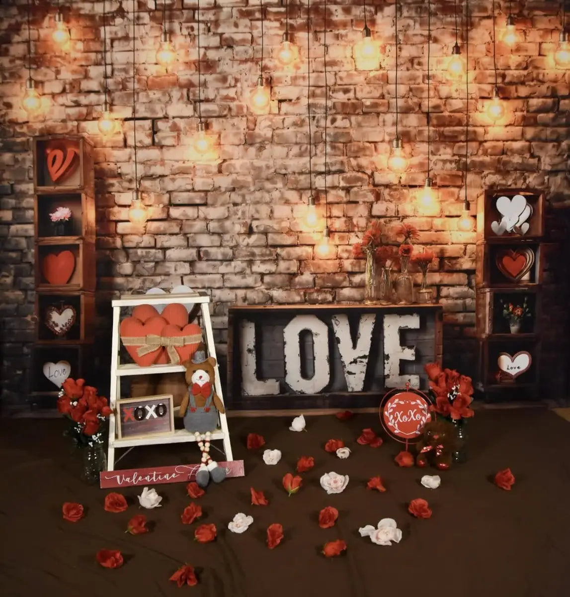 Kate Valentine's Day Heart Lamp Retro Wall Backdrop Designed by Chain Photography