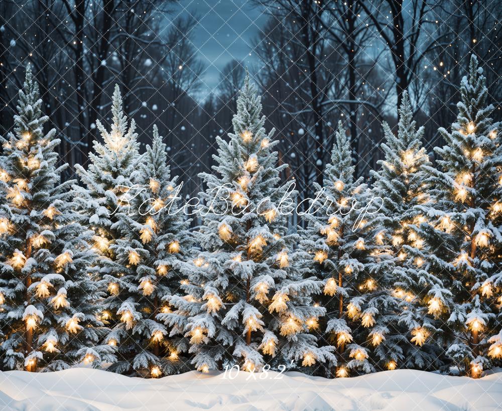 Fondo de nieve en el bosque navideño al aire libre diseñado por Emetselch