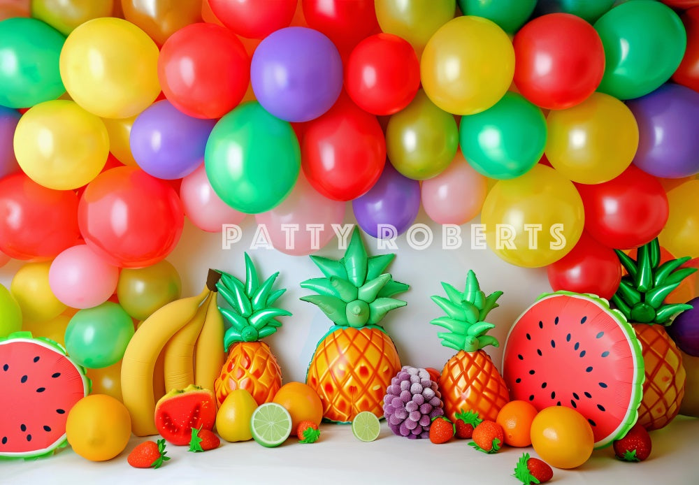 Fondo de arcos de globos coloridos de verano con frutas diseñado por Patty Robert