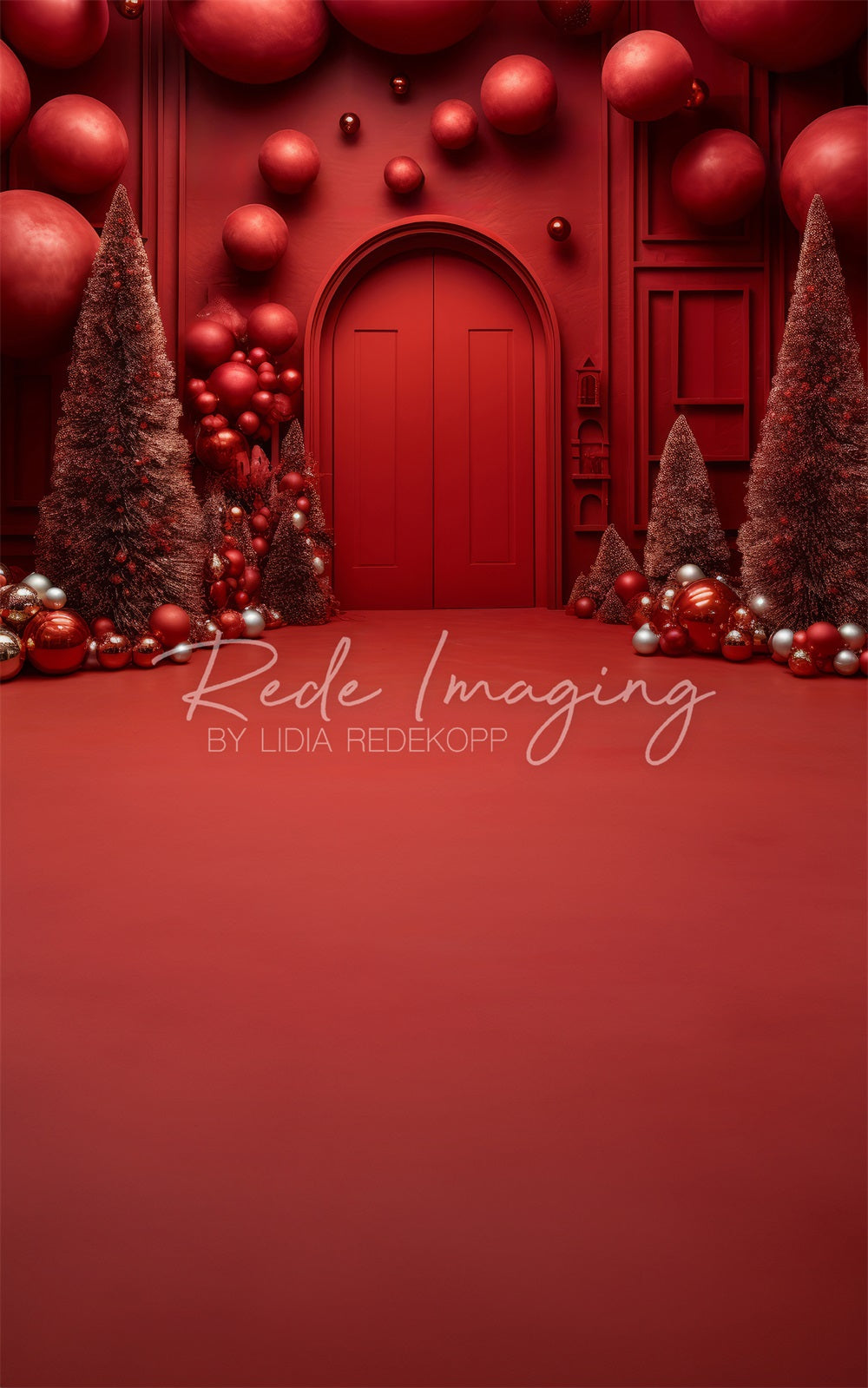 Kate Sweep Red Door Christmas Backdrop Designed by Lidia Redekopp