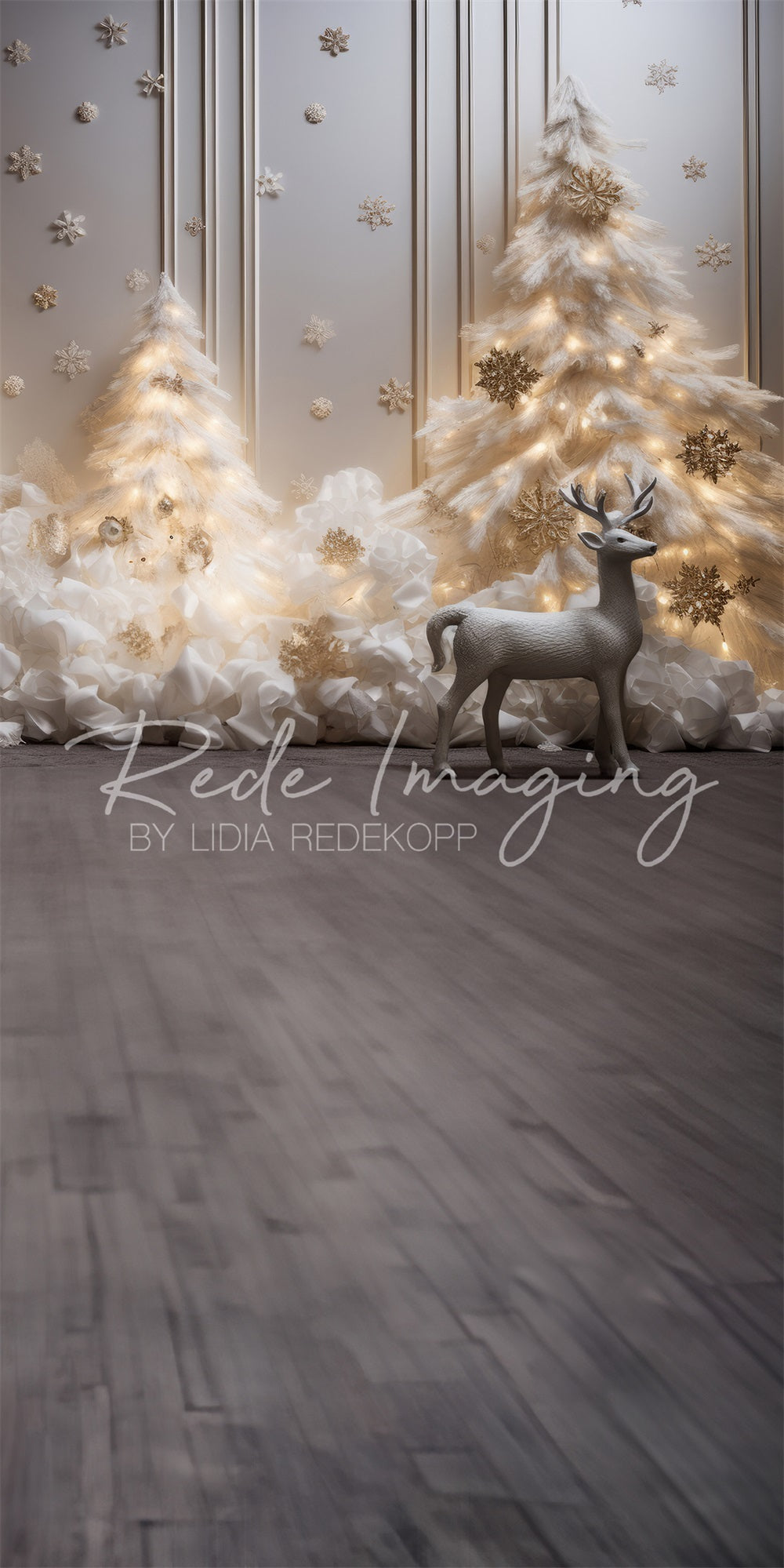 Sfondo natalizio caldo con un cerbiatto progettato da Lidia Redekopp