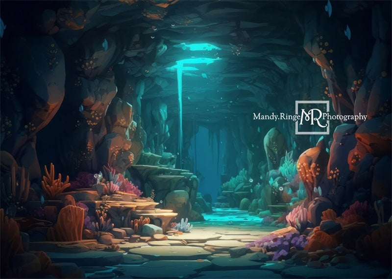 Sfondo Estivo di Caverna Marina con Sirena Disegnato da Mandy Ringe Fotografia