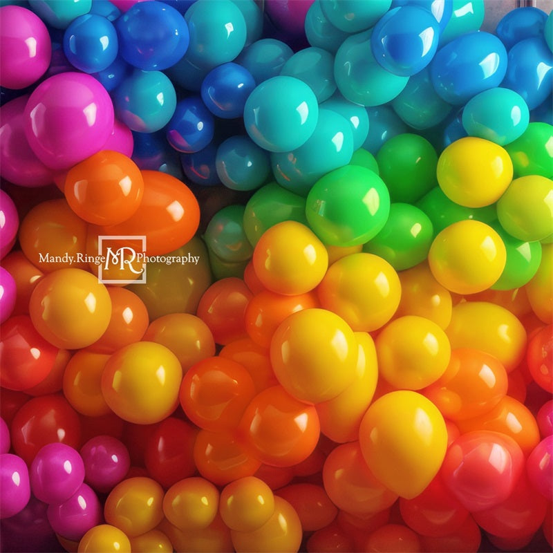 Fondo de pared con globos arcoíris de neón diseñado por Mandy Ringe Photography