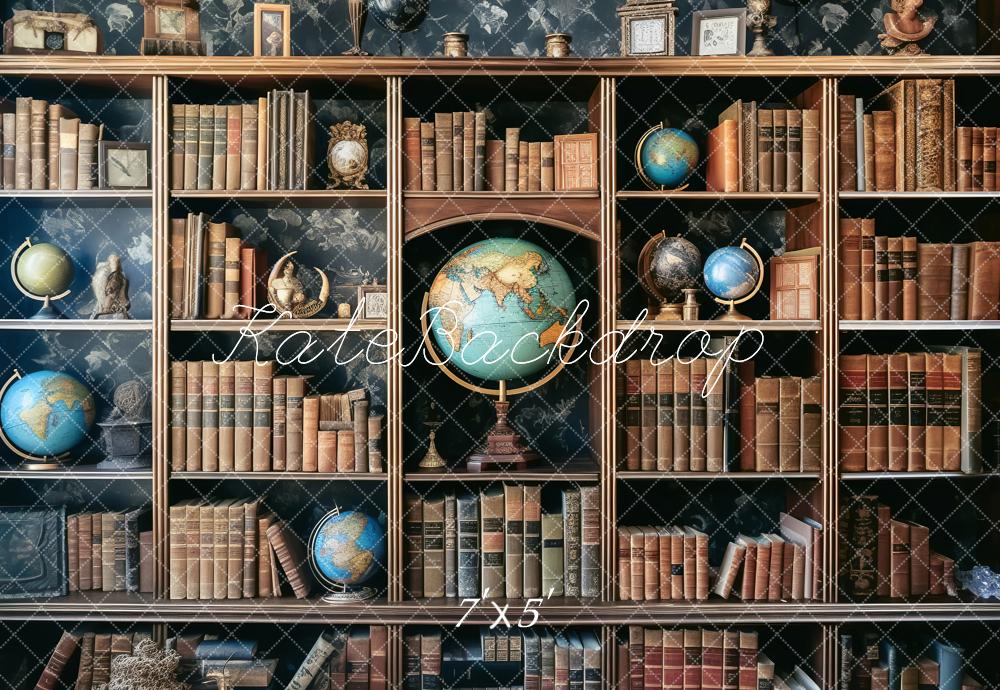 Scaffale per libri, globo terrestre per il ritorno a scuola, progettato da Chain Photography