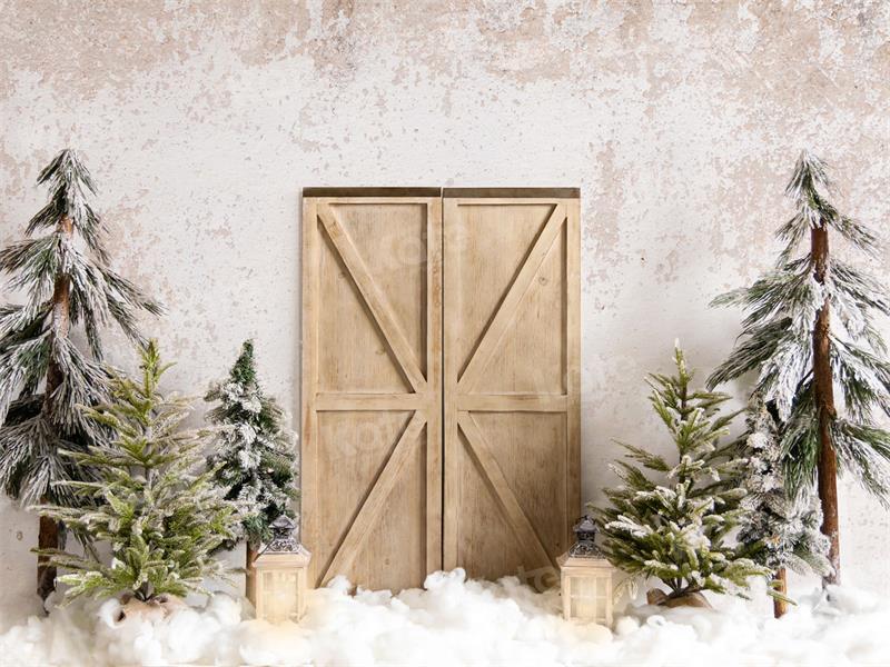 Navidad Afuera de una Antigua Pared con Fondo de Árbol Nevada para Fotografía