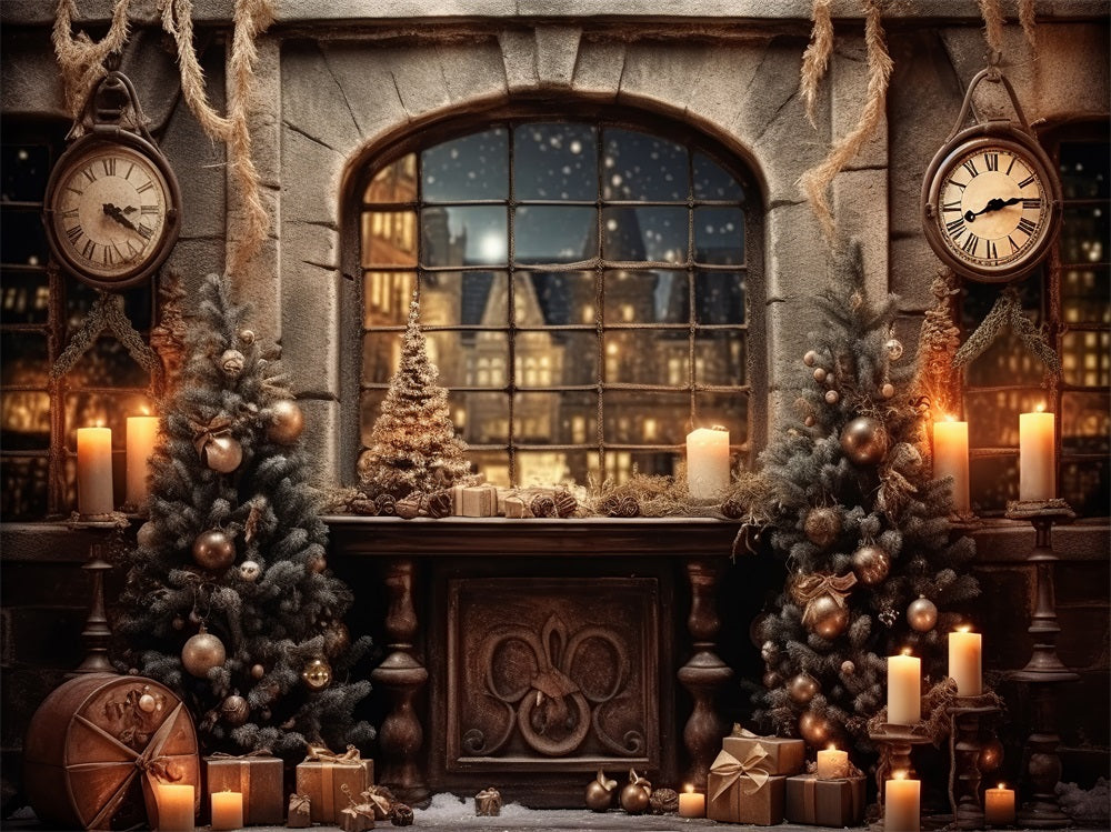Albero di Natale con Orologio per Finestra Sfondo Notturno per Fotografia