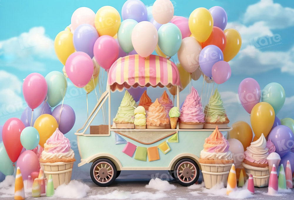 Summer Dolce gelato in macchina per schiacciare la torta palloncino cielo sfondo progettato da Chain Photography.