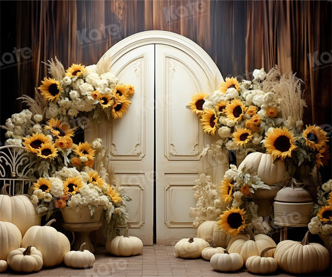 Fondo de Día de Acción de Gracias en el Granero con Calabazas Blancas Girasoles de Otoño Diseñado por Emetselch