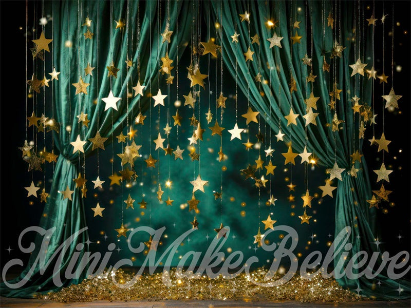 Telón de fondo de cortina verde invierno navideña con estrellas diseñado por Mini MakeBelieve.