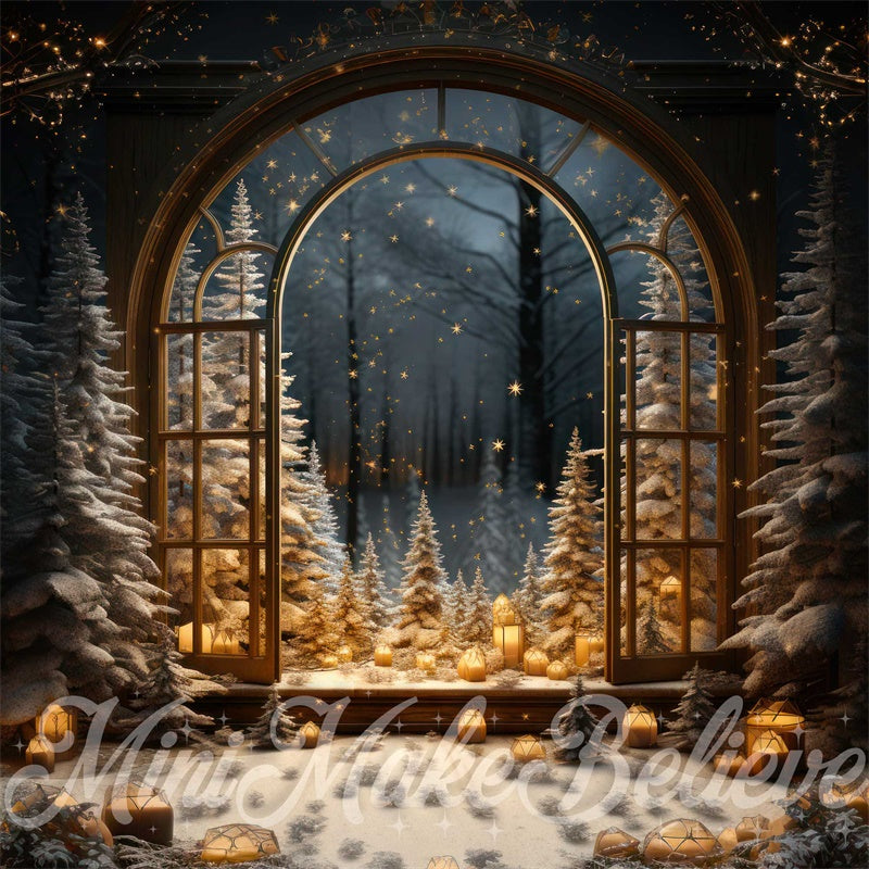 Albero di Natale invernale con sfondo notturno di neve per finestra progettato da Mini MakeBelieve