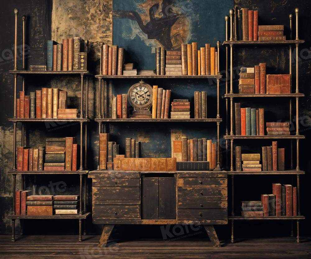 Antico Sfondo Libreria con Orologio Disegnato da Emetselch