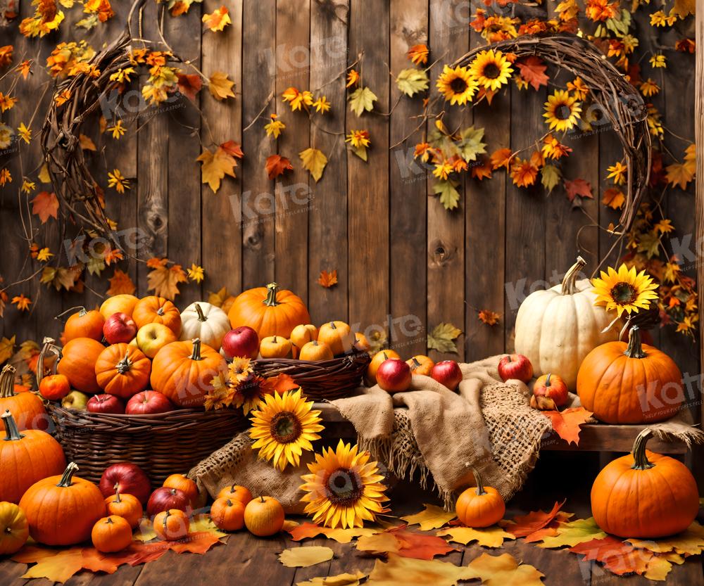 Fondo de madera con calabazas y manzanas de otoño para fotografía