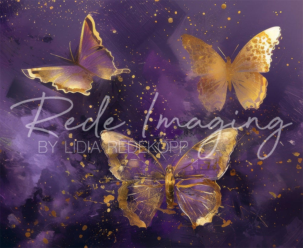 Dipinto Purple Gold Butterfly Fine Art con Sfondo Progettato da Lidia Redekopp