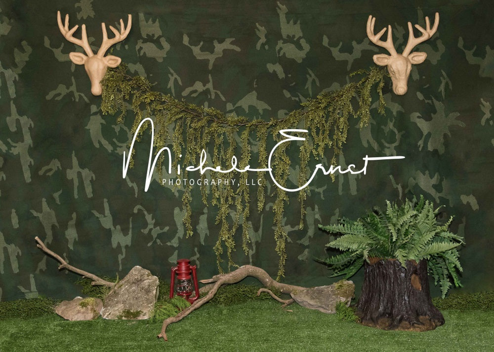 Wild Adventure Green Camo Forest Backdrop Ontworpen Door Michele Ernst Photography