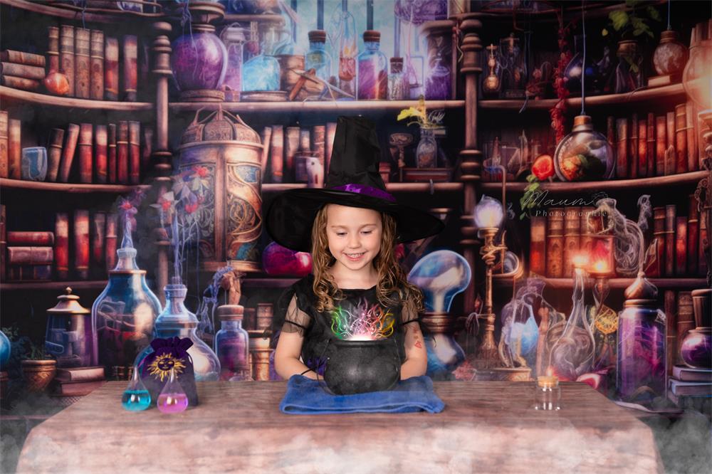 Fondo de cocina de brujería de Halloween diseñado por Lidia Redekopp