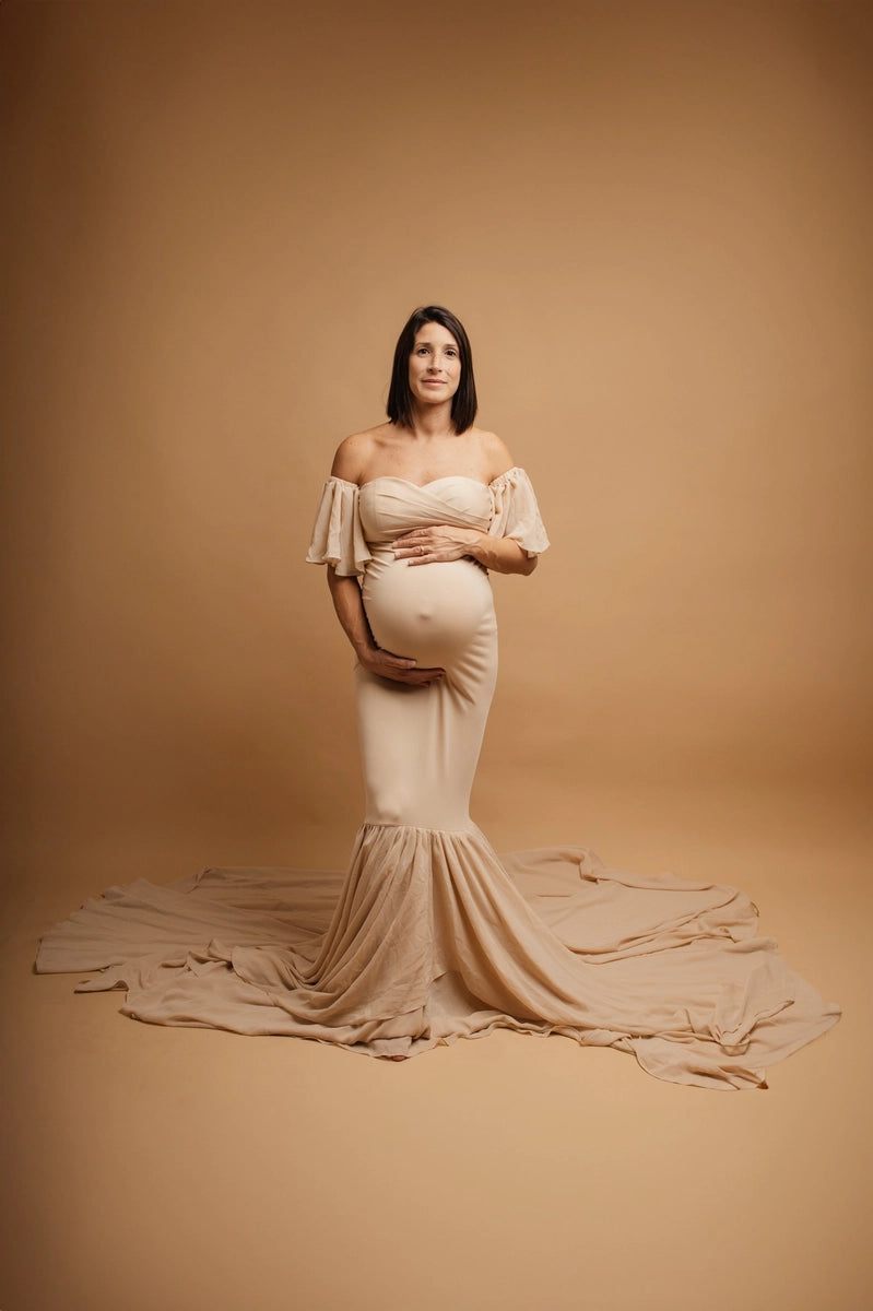 Vestido para sesión de fotos de maternidad de un hombro en satén