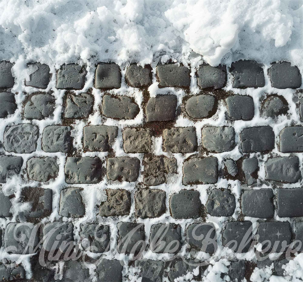 Winter Snow Gray Cobblestone Floor Foto Achtergrond Ontworpen door Mini MakeBelieve