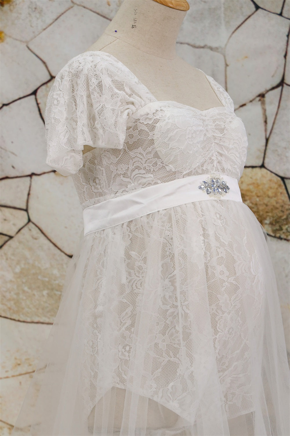 Kate White Lace Short Sleeved Strapless Maternity Photoshoot Dress