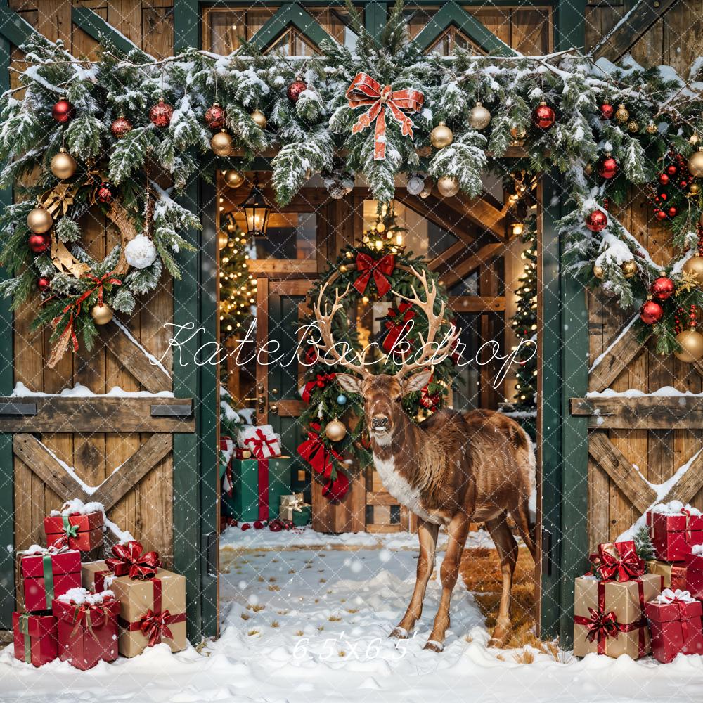 Cervo di Natale Elk Marrone su Sfondo di Fattoria in Legno, Progettato da Chain Photography