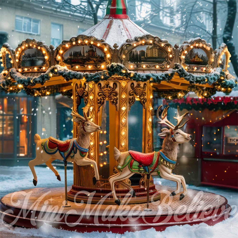 Winter Kerst Straat Carousel Elkenwinkel Foto Achtergrond Designed by Mini MakeBelieve