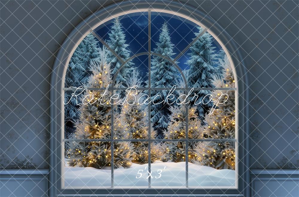 Christmas Trees Night Snowy Arch Window Foto Achtergrond Designed by Mini MakeBelieve