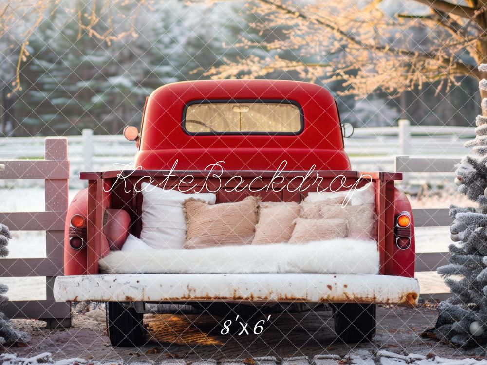 Sfondo del Camion Rosso Invernale Designed by Mini MakeBelieve