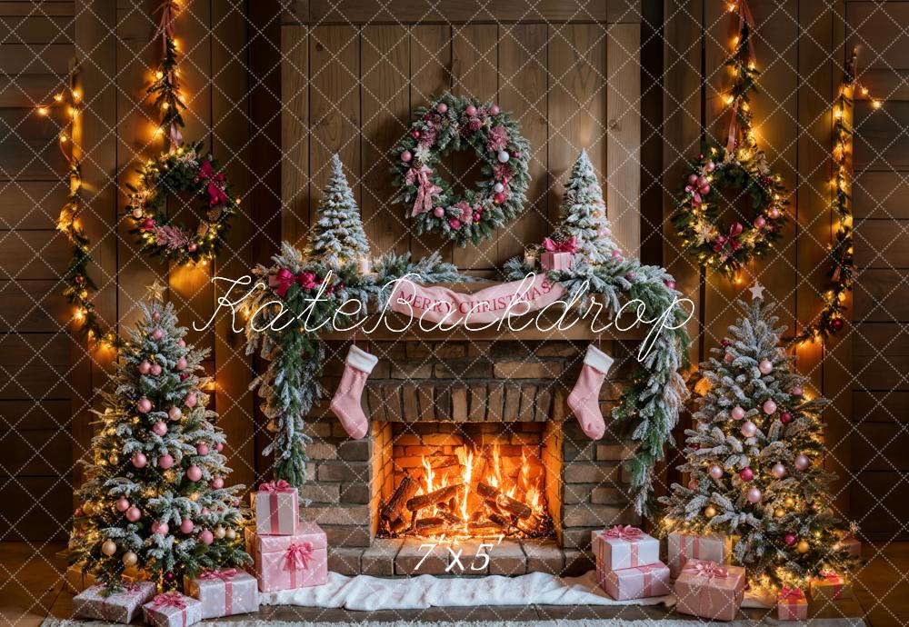 Albero di Natale Camino Scatola Regalo Rosa Sfondo di Legno