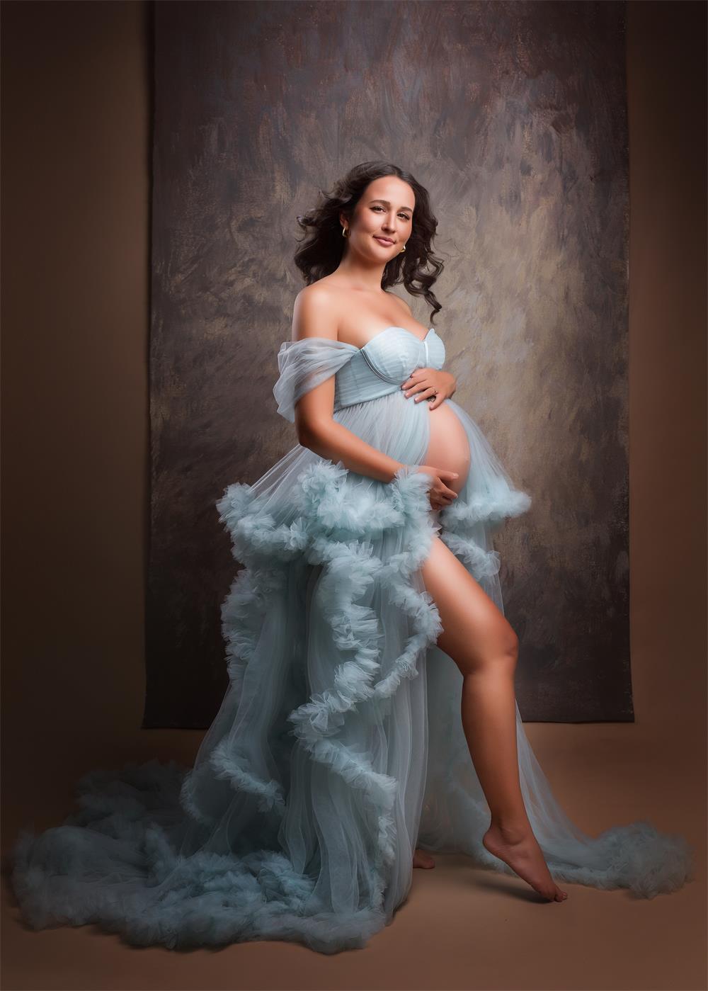 Vestido de maternidad para sesión de fotos con un solo hombro de malla