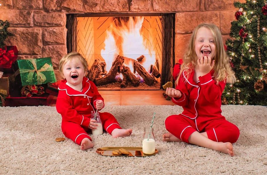 Kate Christmas Red Socks with Fireplace Backdrop for Photography - Kate Backdrop