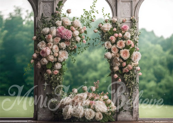 Pannelli dipinti per matrimoni all'aperto per la festa della mamma con sfondo di rose progettato da Mini MakeBelieve