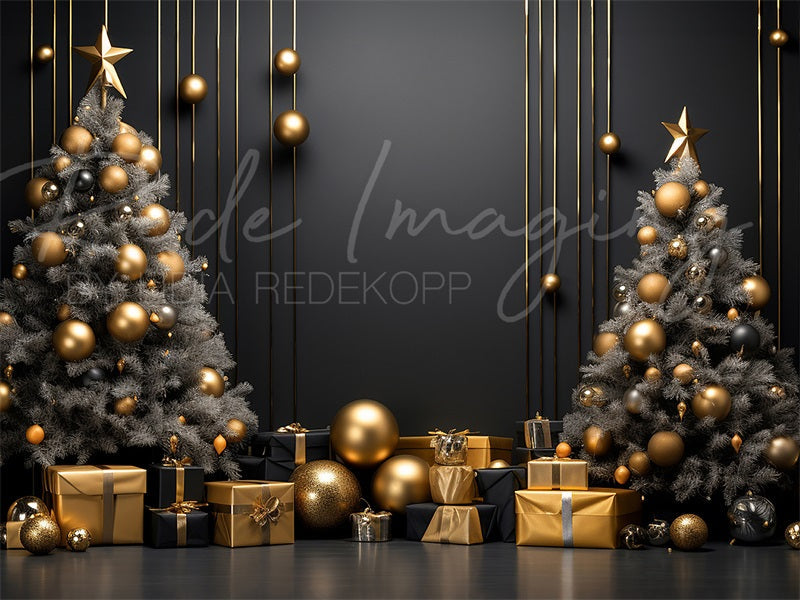 Donkere kerstboom en muur achtergrond van Lidia Redekopp