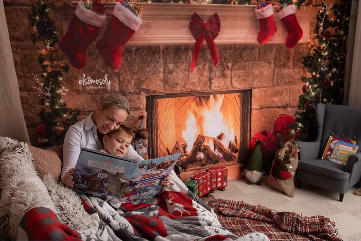 Kate Christmas Red Socks with Fireplace Backdrop for Photography - Kate Backdrop