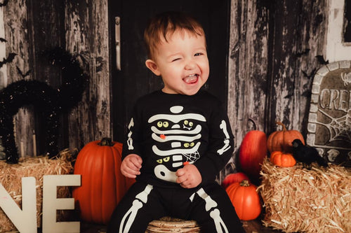 Kate Spooky Halloween Barn Backdrop for Photography