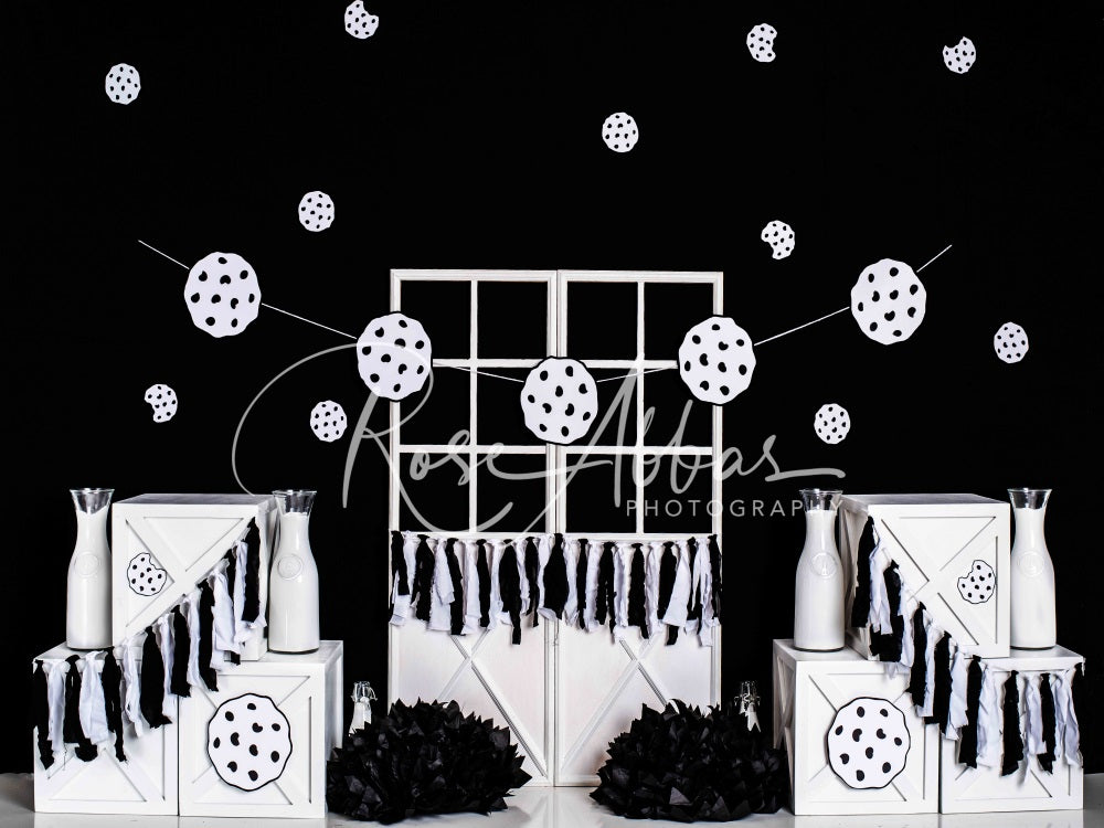 Kate Black White Cookies Backdrop Cake Smash Designed By Rose Abbas