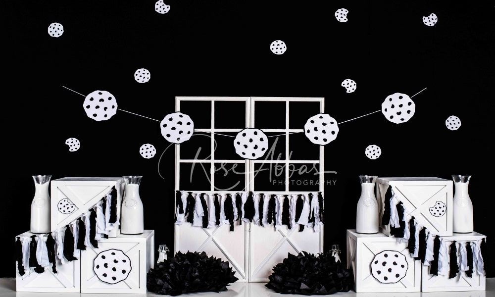 Kate Black White Cookies Backdrop Cake Smash Designed By Rose Abbas